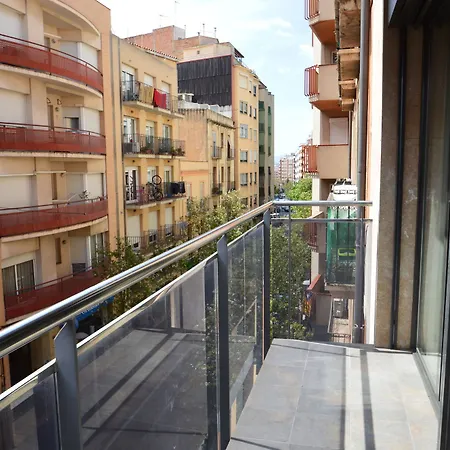 Tarragonasuites - 29 Forum Tarragona